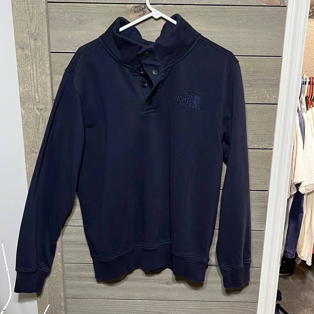 Northface sweater NEVER WORN